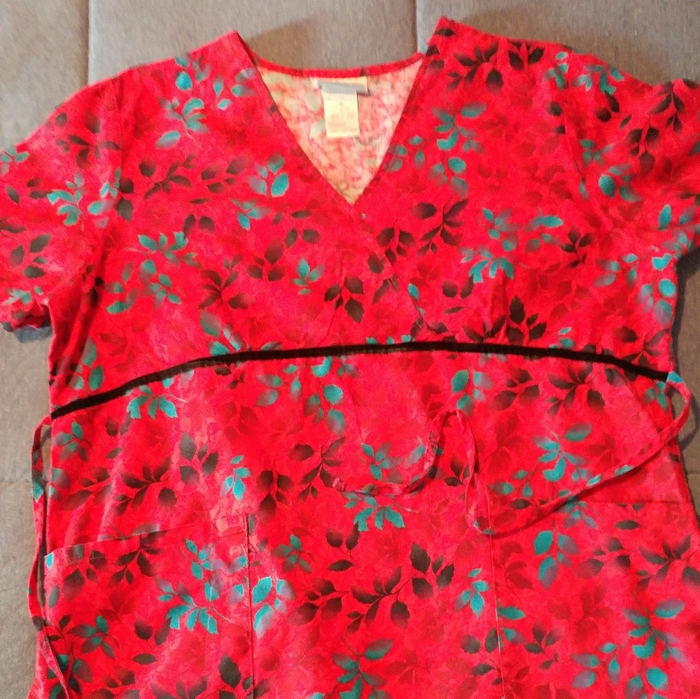 Scrub top❤final price